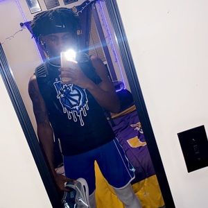 Meet your Posher, Elijah